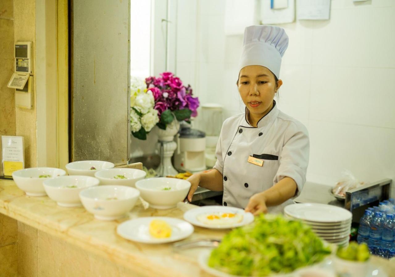 Dendro Beachfront Hotel Nha Trang Exterior foto