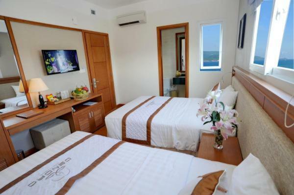 Dendro Beachfront Hotel Nha Trang Exterior foto