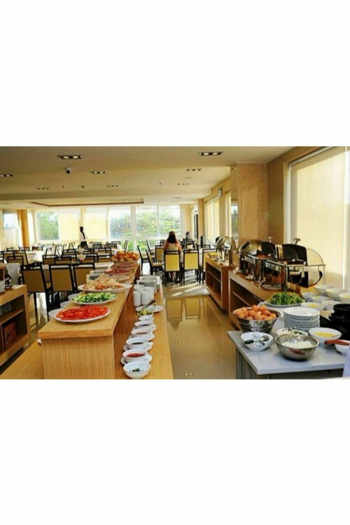 Dendro Beachfront Hotel Nha Trang Exterior foto